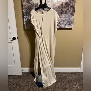 Free People NWT…Absolutely Sexy Maxi snd & sable dress